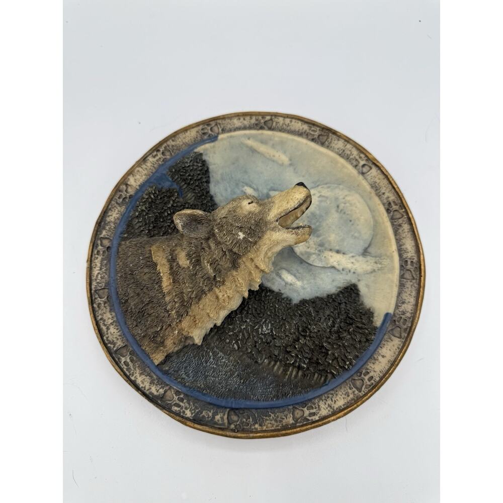 3D Wolf Plate 1997 Gray Rock Collection Amy & Addy Howling At The Moon 8 Inch